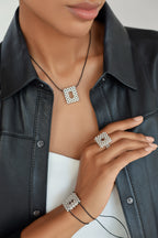 925 sterling silver pendant Le O