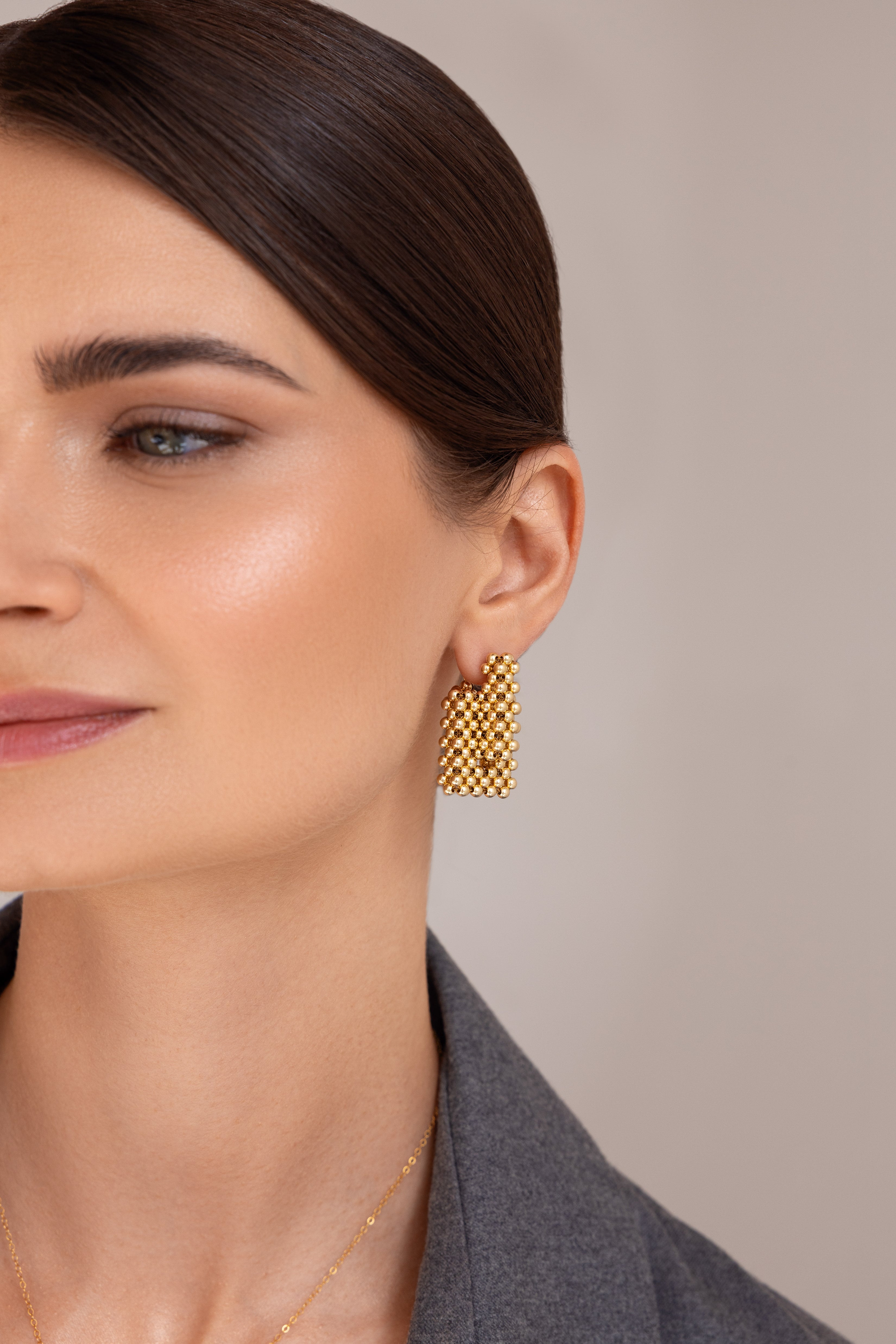 Gold-filled pendant Le O