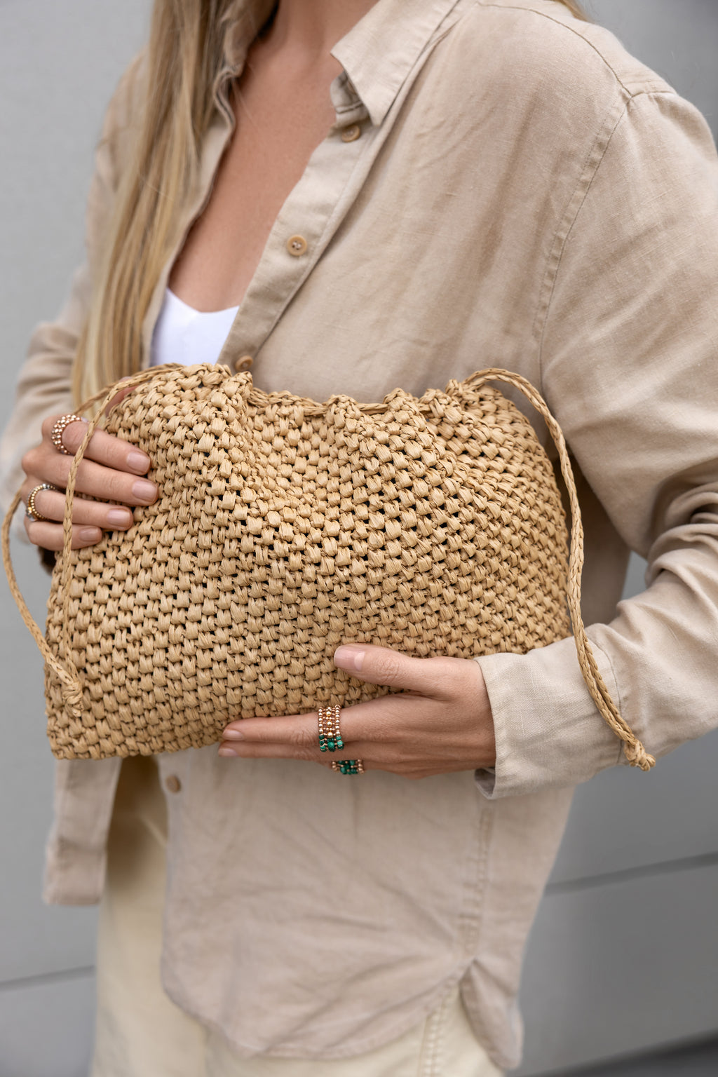 Beige raffia pouch La Poche Grande