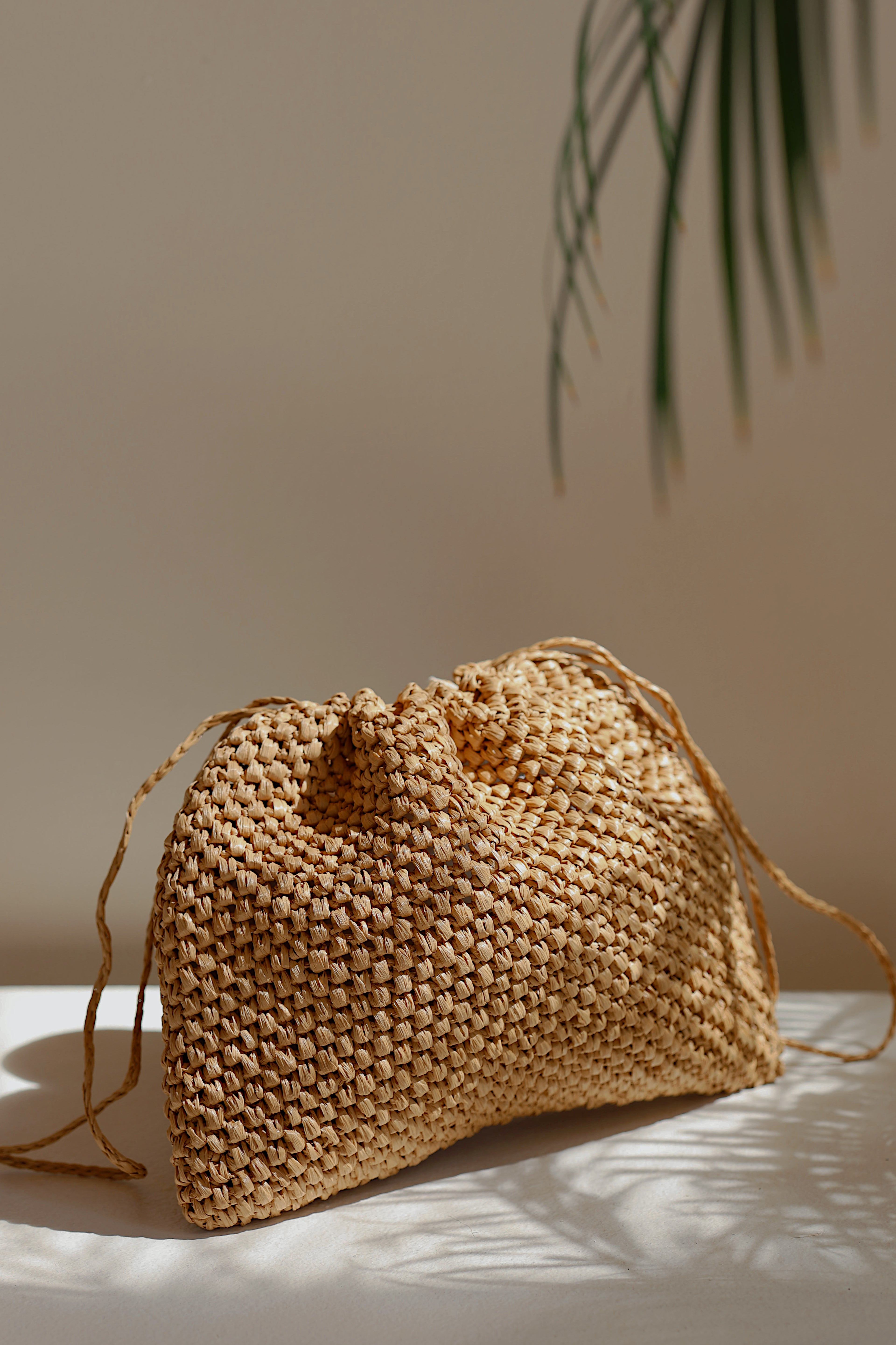 Beige raffia pouch La Poche Grande