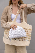 White raffia pouch La Poche Grande