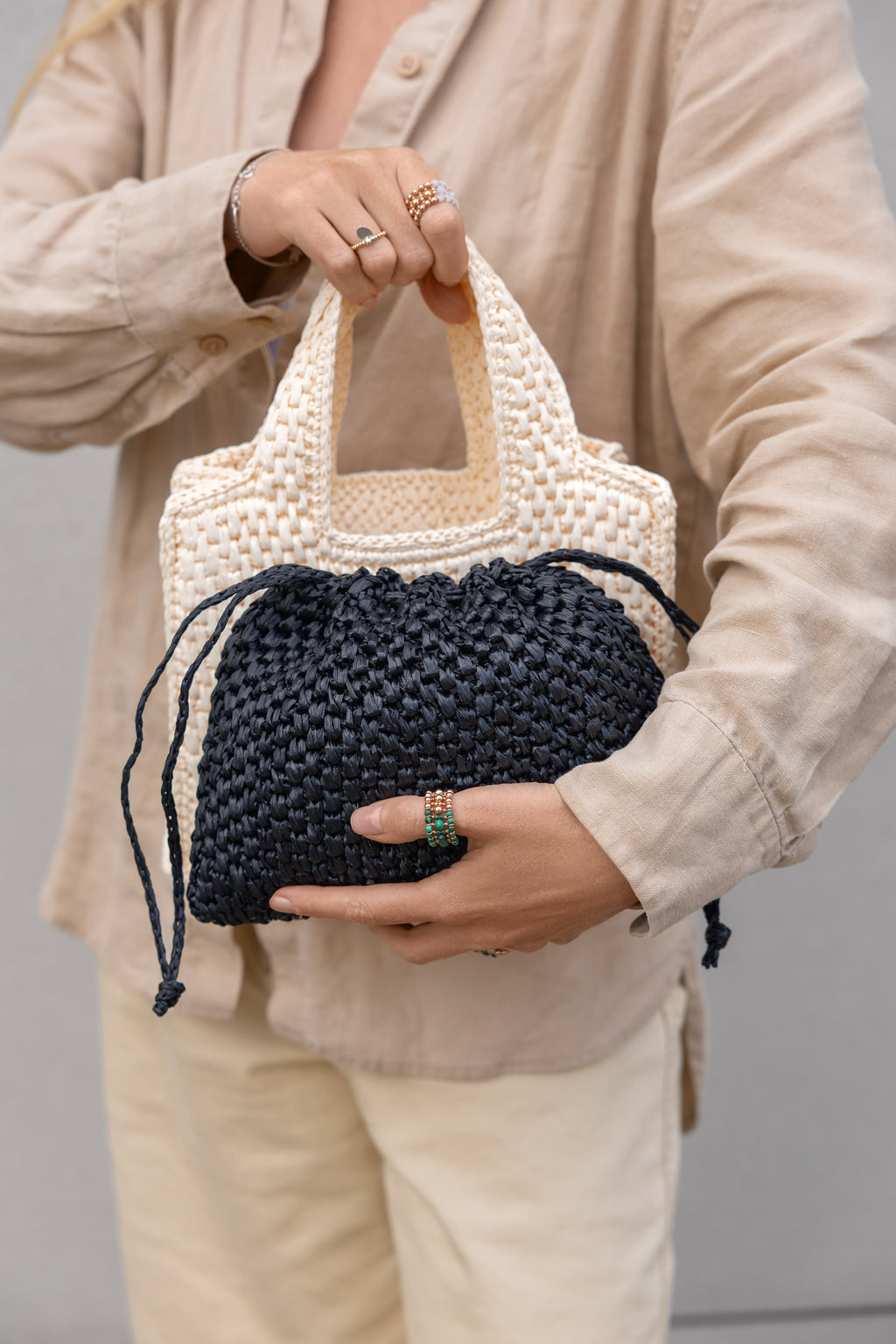 Black raffia pouch La Poche Petite