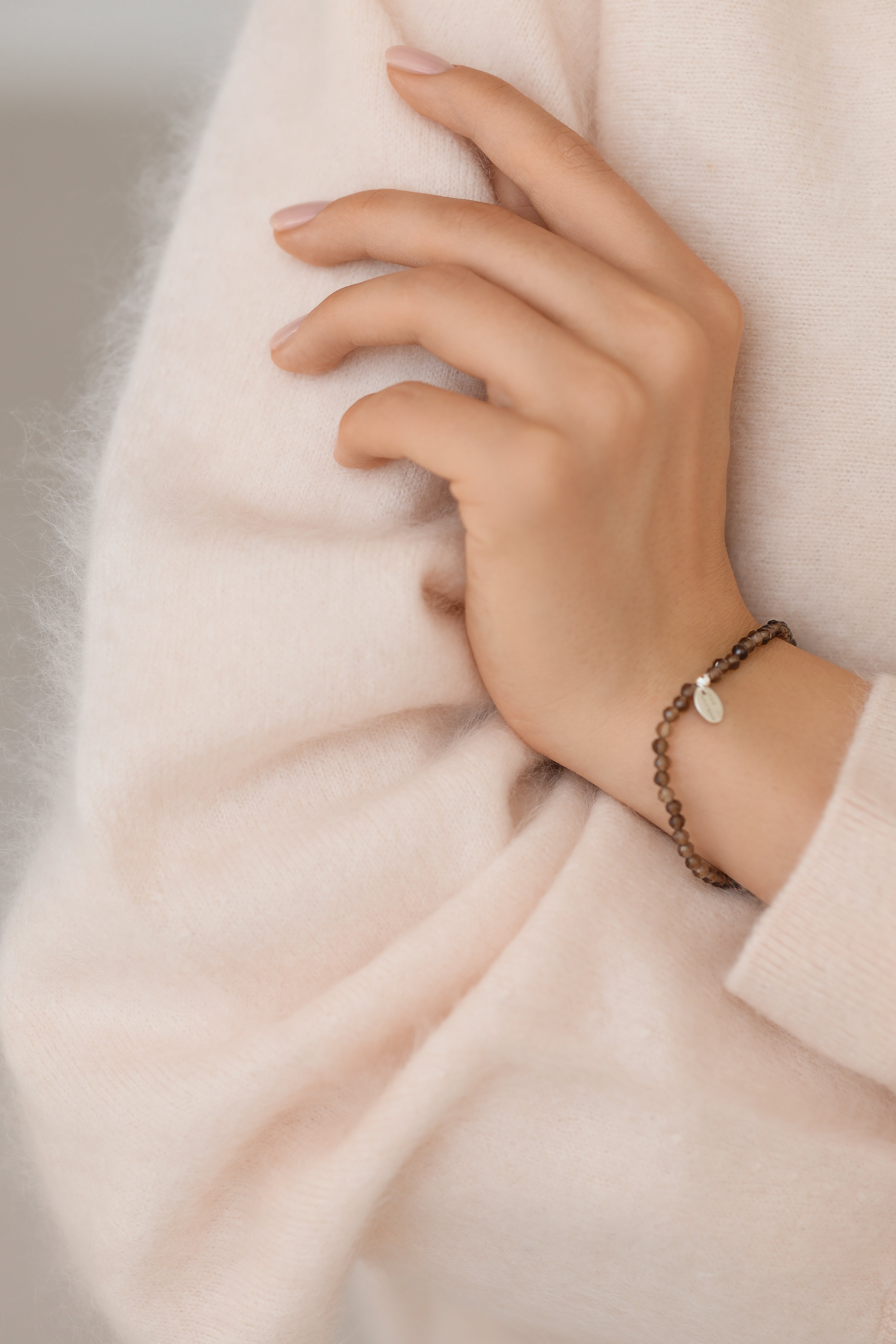 Smoky quartz stretch bracelet Pas Petit