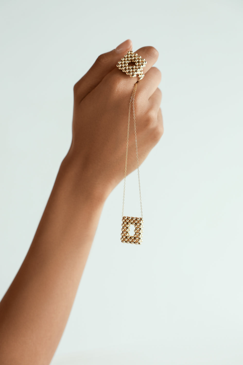 Gold-filled necklace Le O