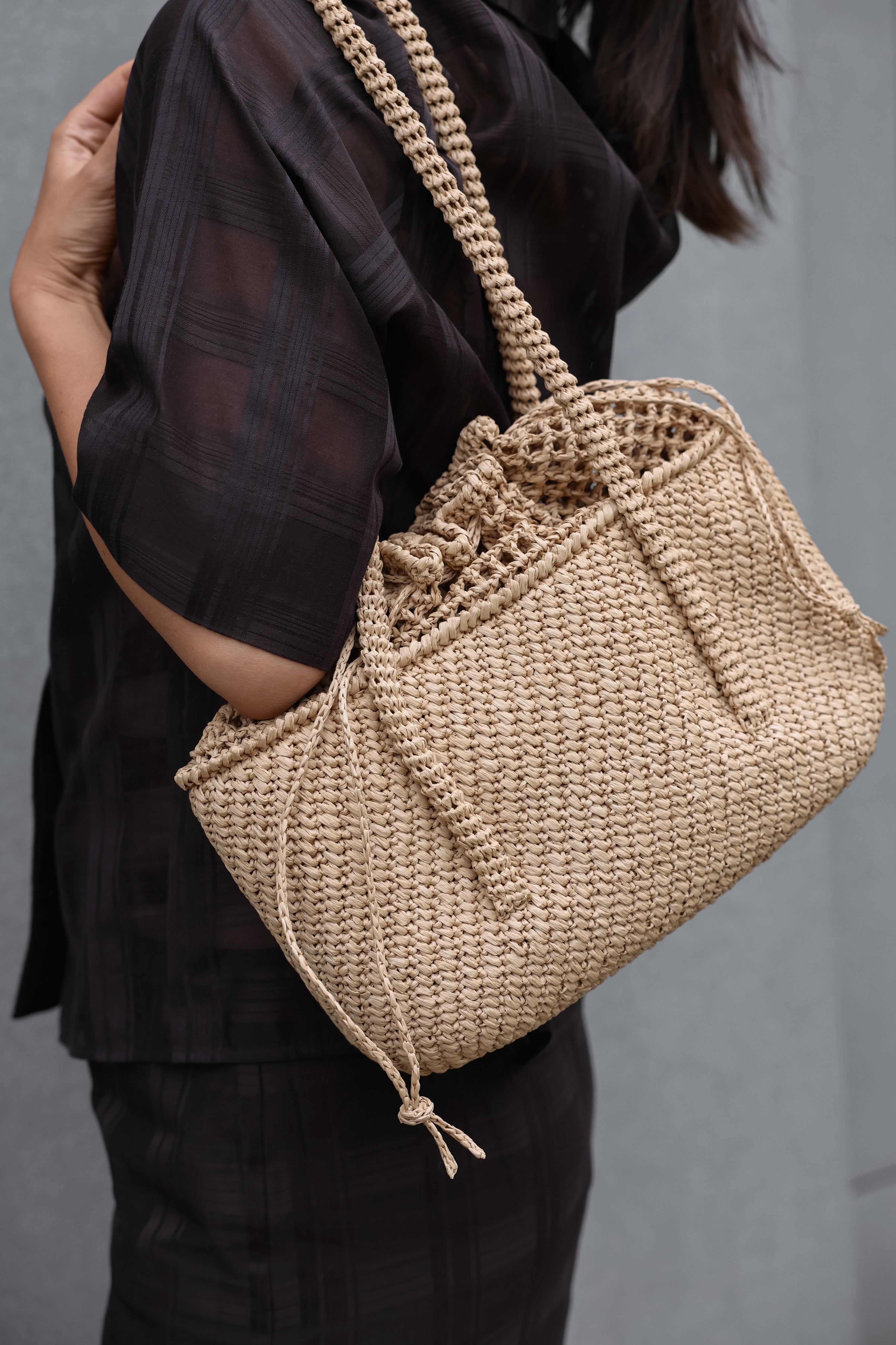 Beige raffia bag Le Pochon