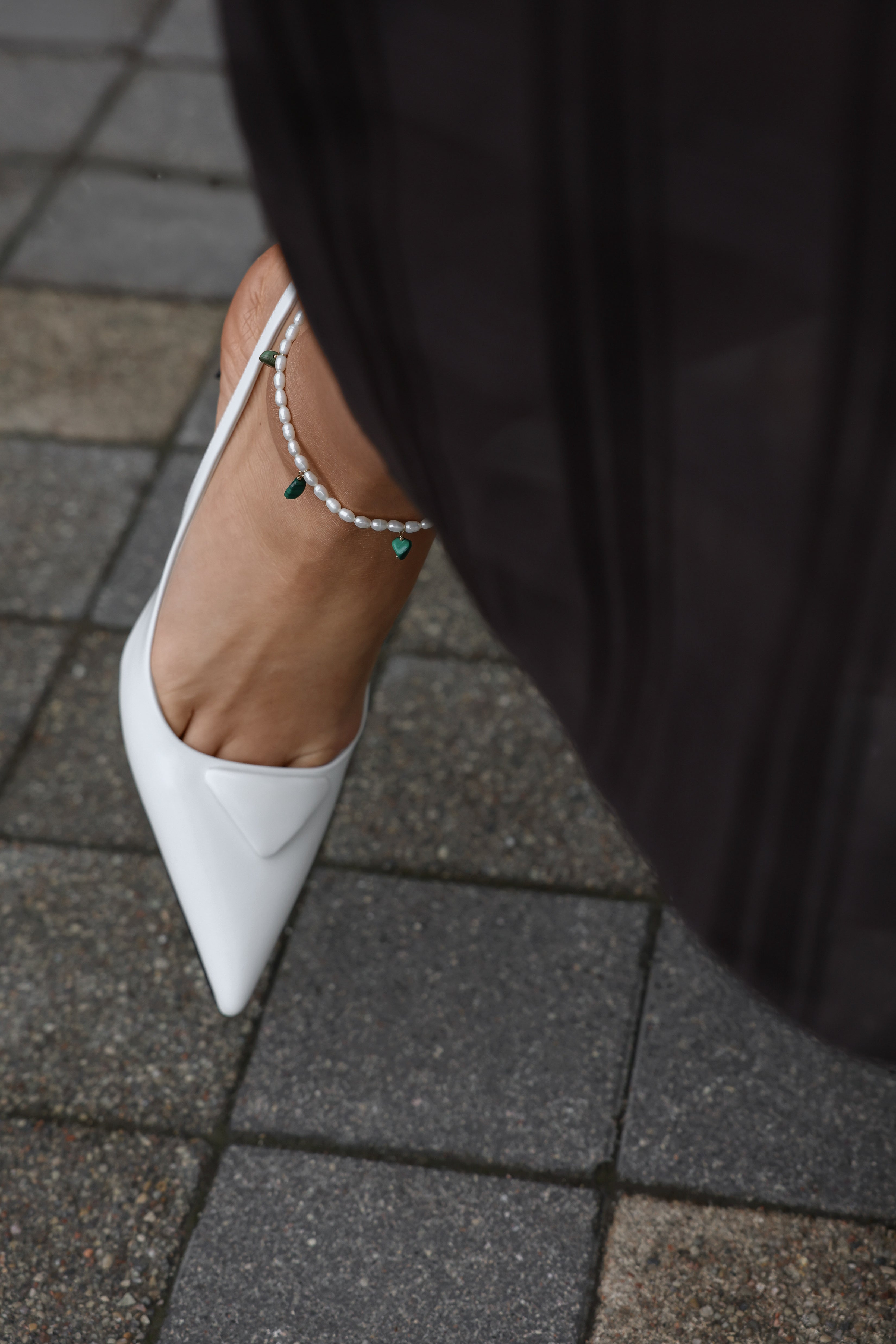 Gold-filled white freshwater pearl, malachite anklet Sauvage