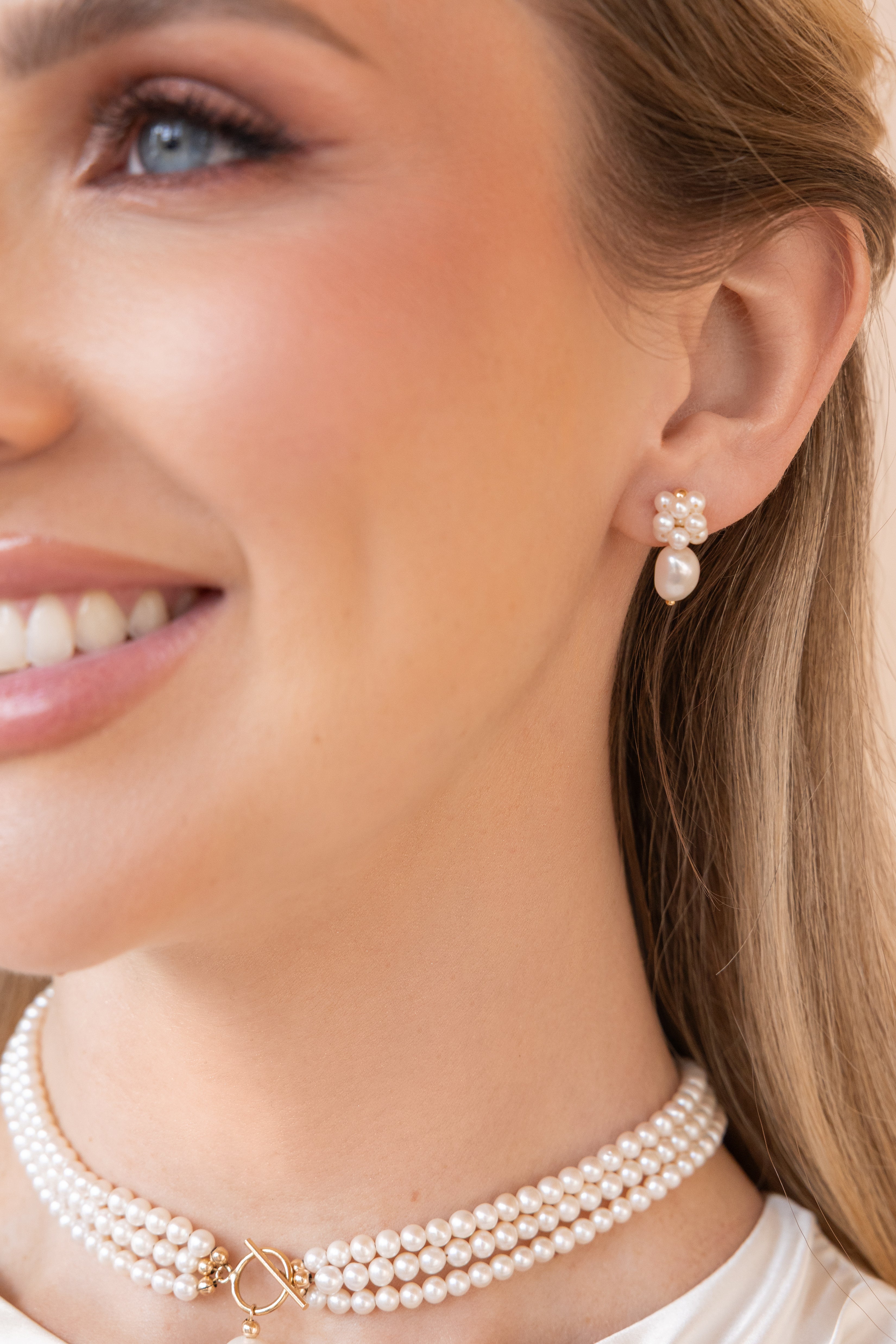 Gold-filled white freshwater pearl earrings Cube Sauvage