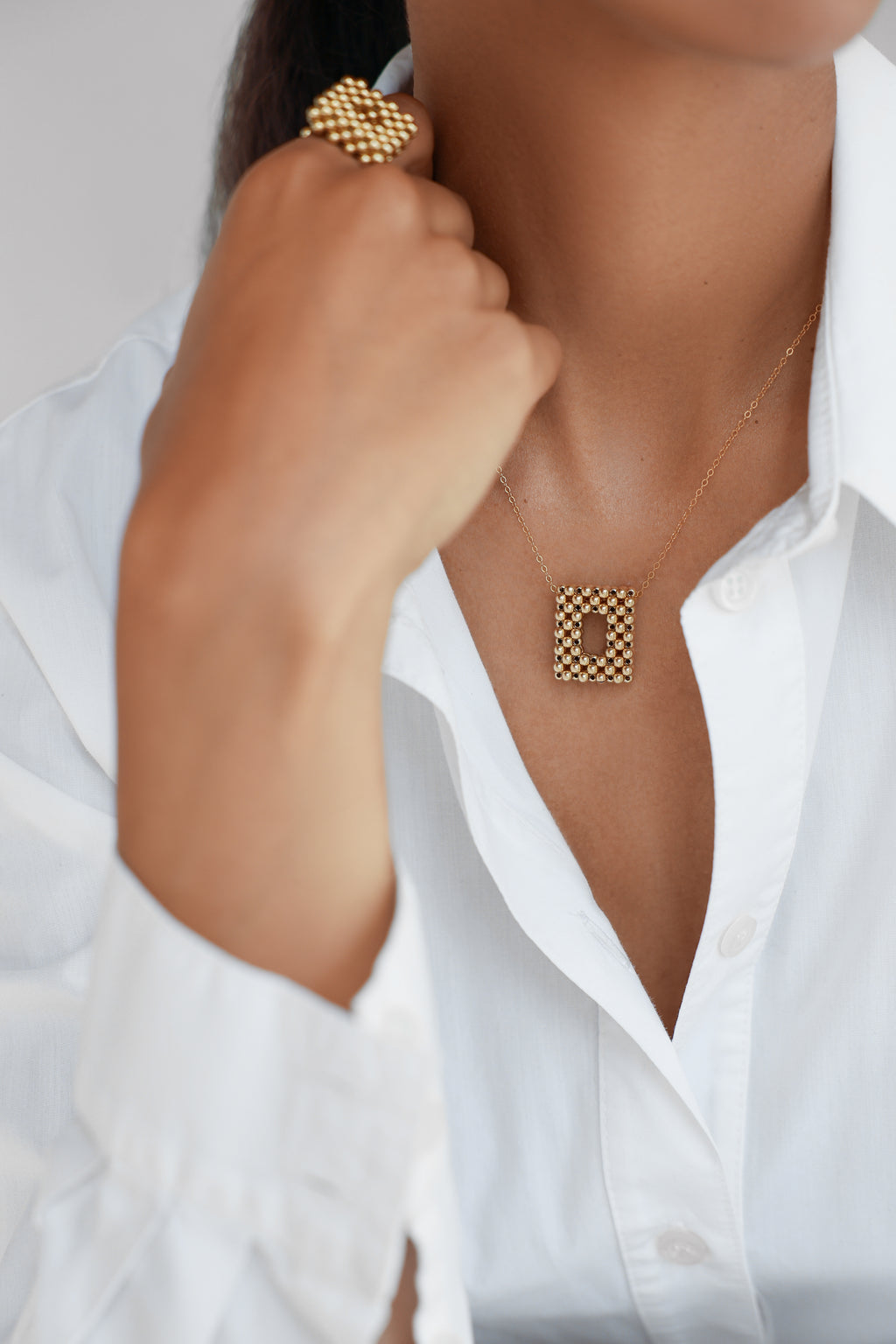 Gold-filled necklace Le O