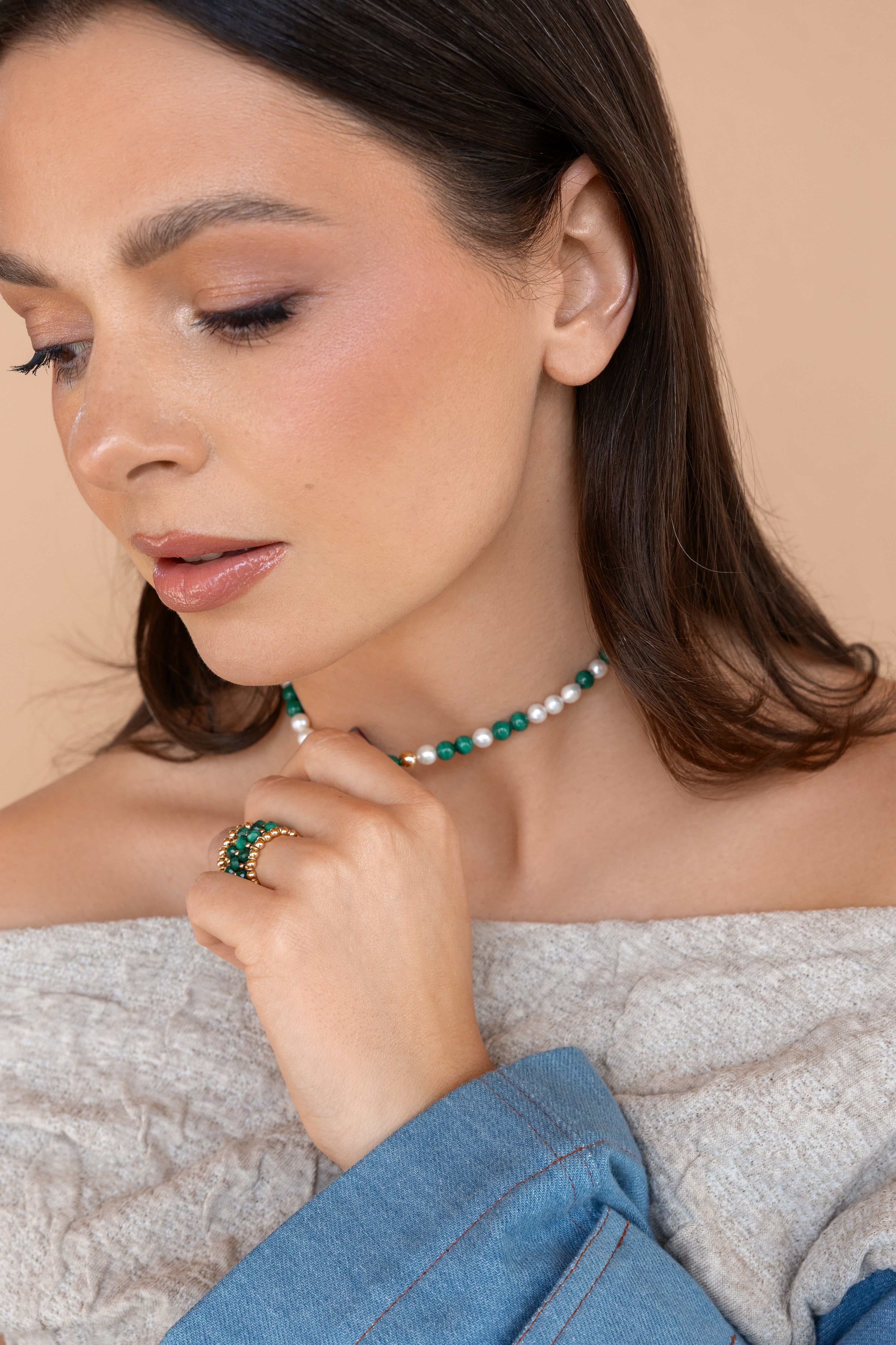 Gold-filled malachite, freshwater pearl choker Le Galet