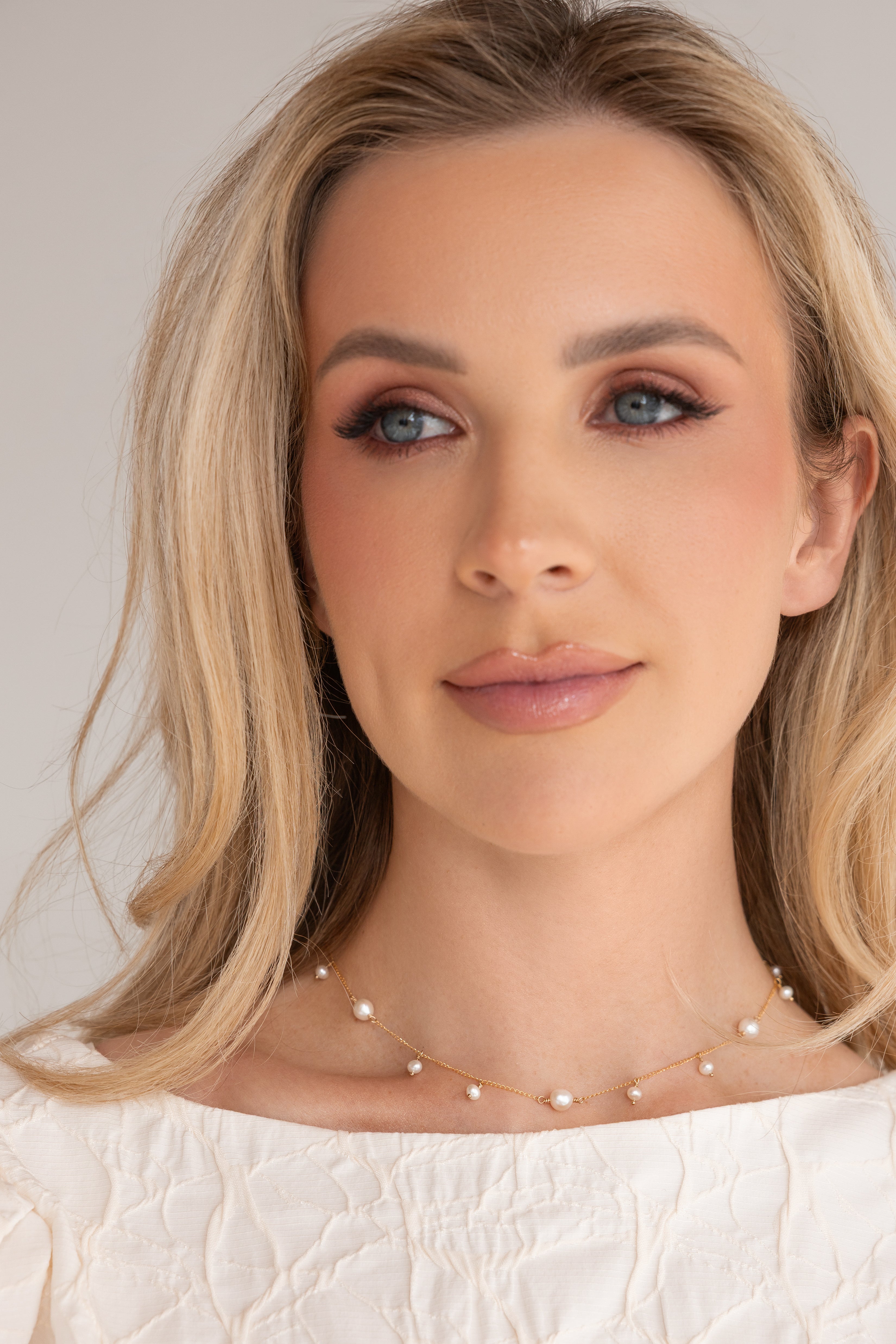 Gold-filled freshwater pearl necklace Constellation