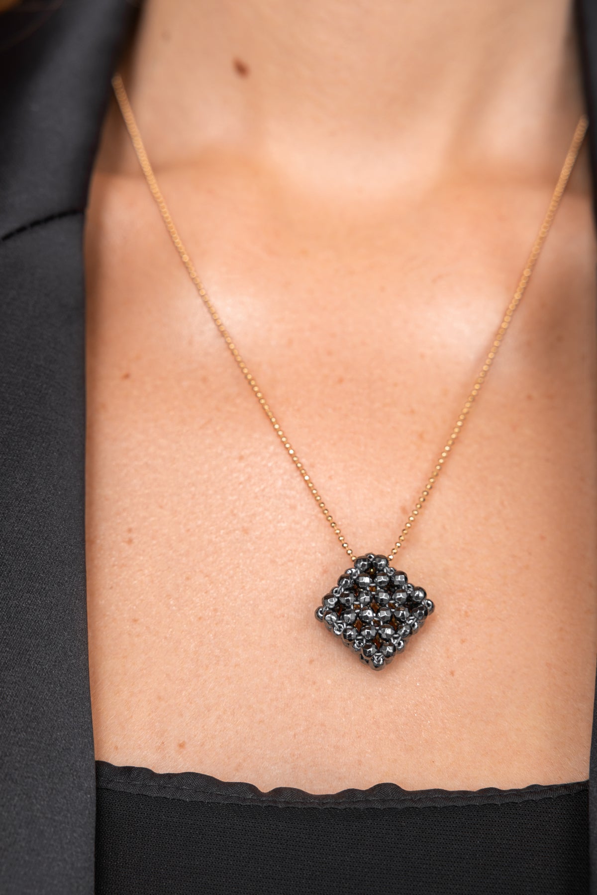 Gold-filled hematite necklace Le Rhombe
