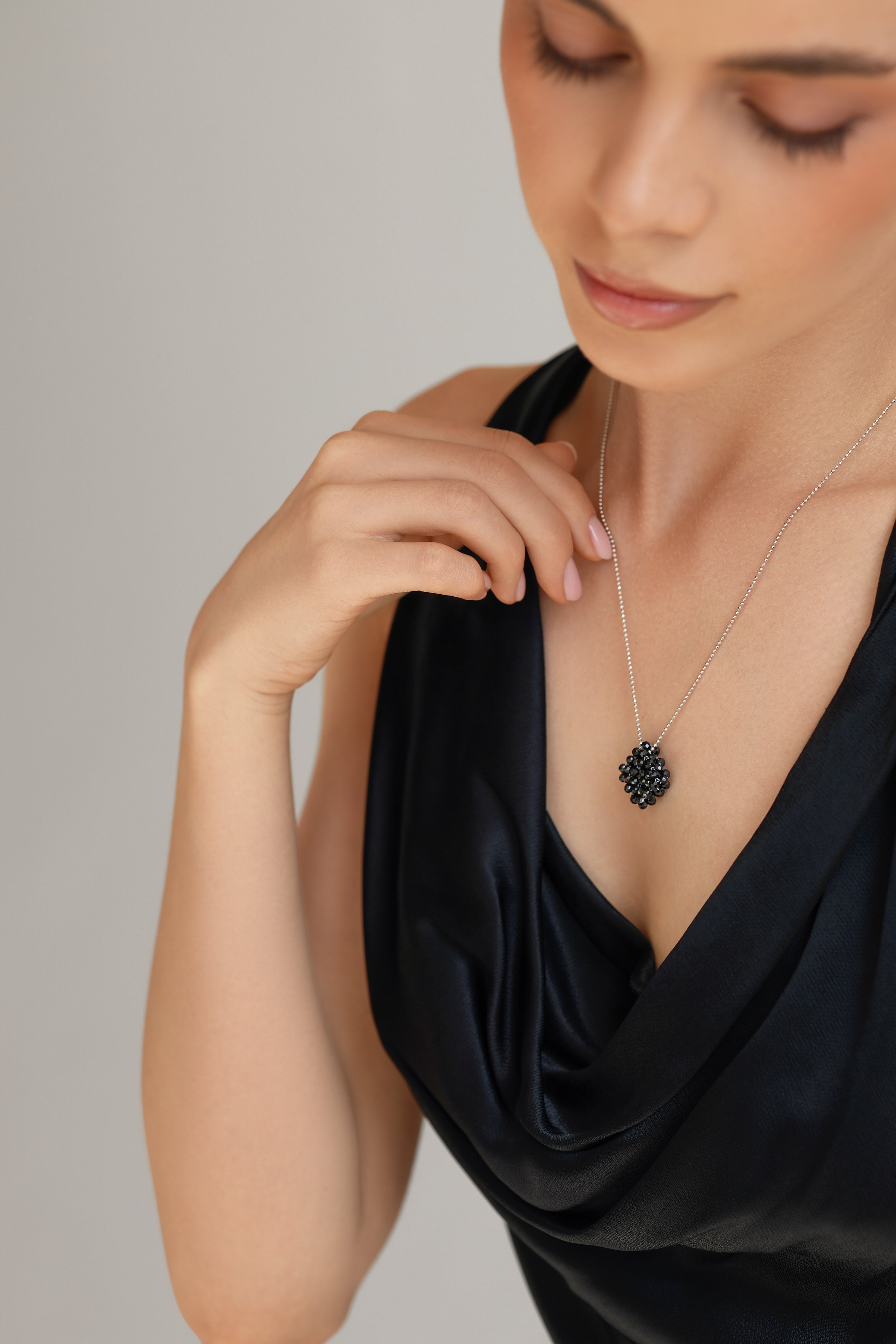 925 sterling silver black spinel necklace Le Rhombe