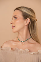 925 sterling silver malachite, white freshwater pearl choker Milieu