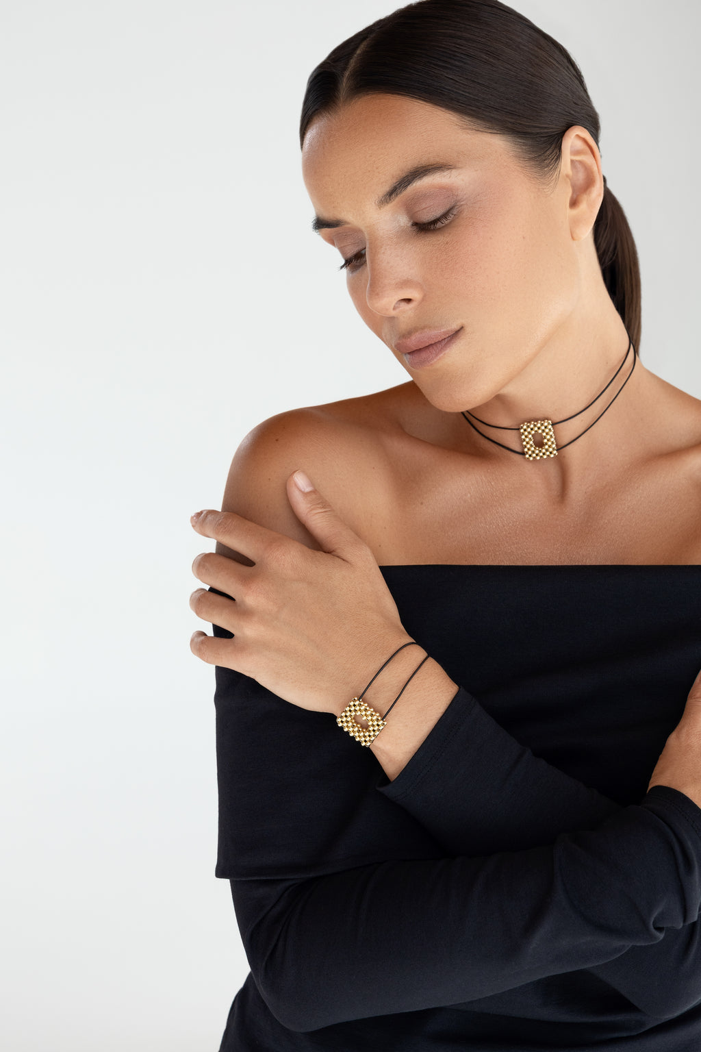 Gold-filled pendant Le O