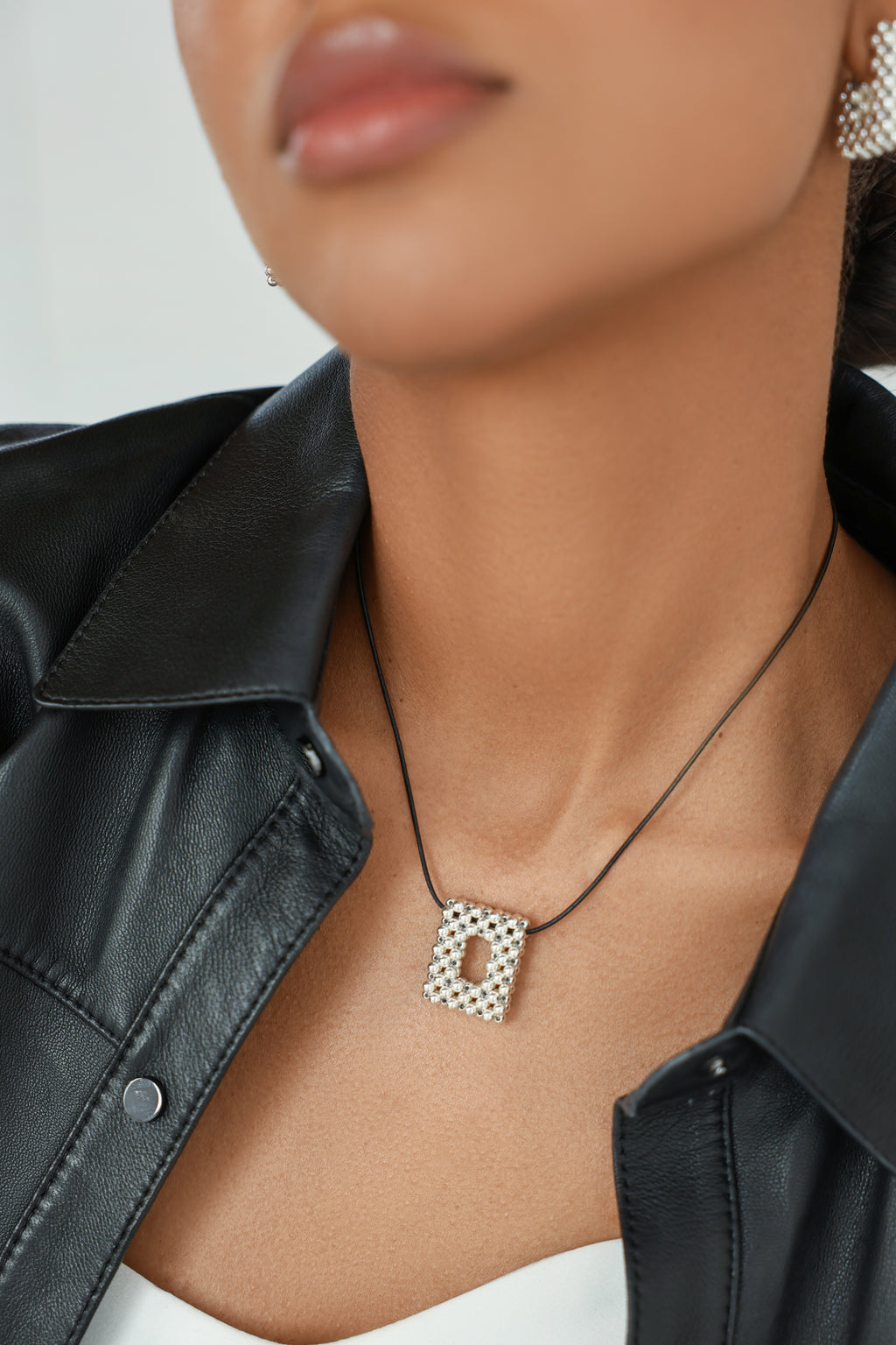 925 sterling silver pendant Le O