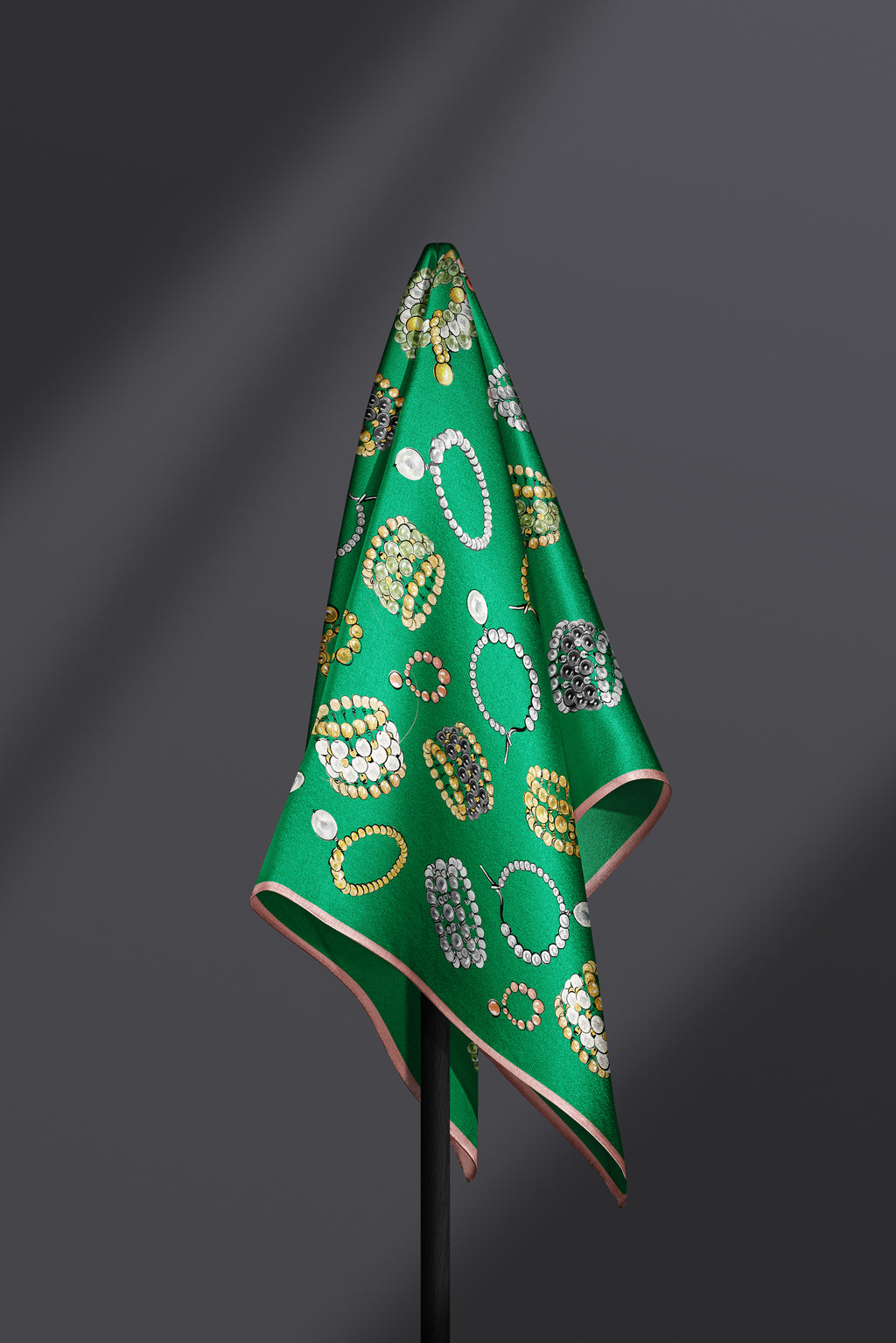 Green square silk scarf Trésor - medium