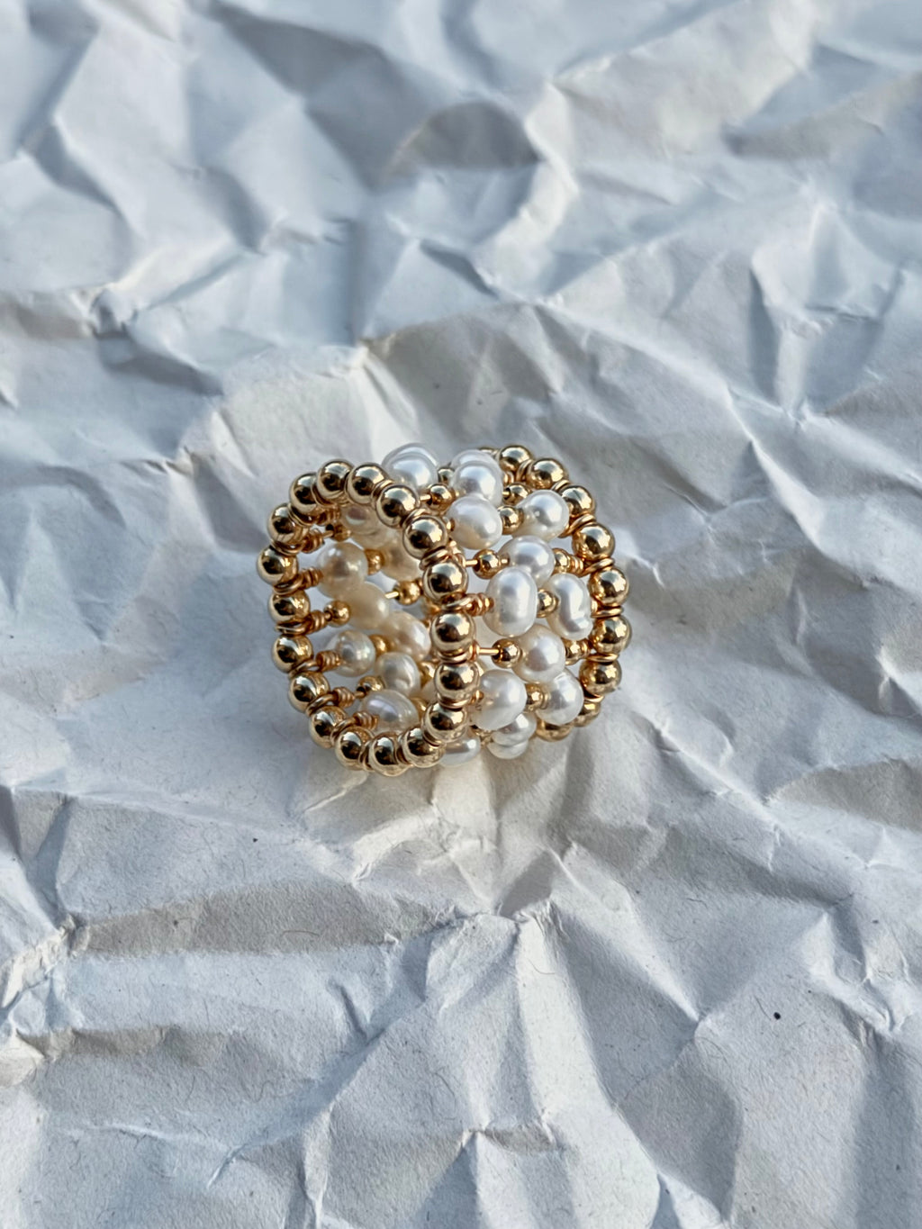 Gredzens La Bague - apzeltījums gold-filled, baltas upes pērles