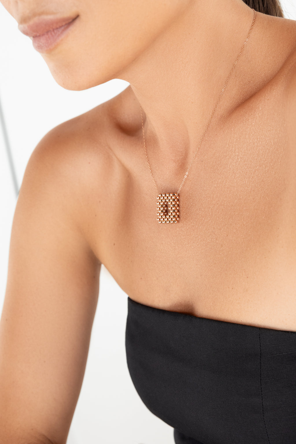 Rose gold-filled necklace Le O